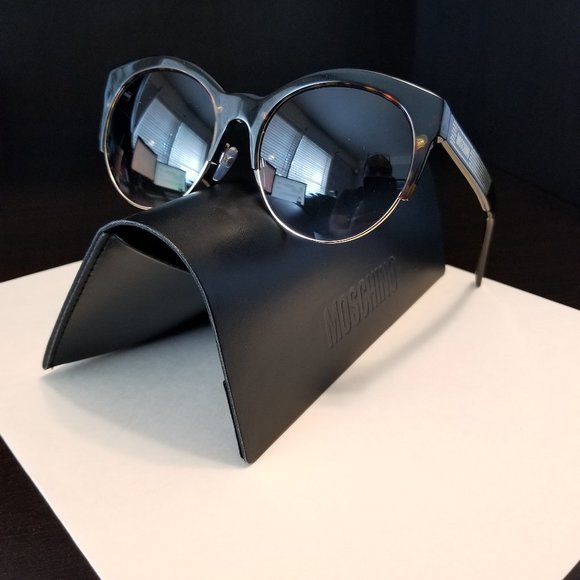 New With Tags MOSCHINO Sunglasses main image 5